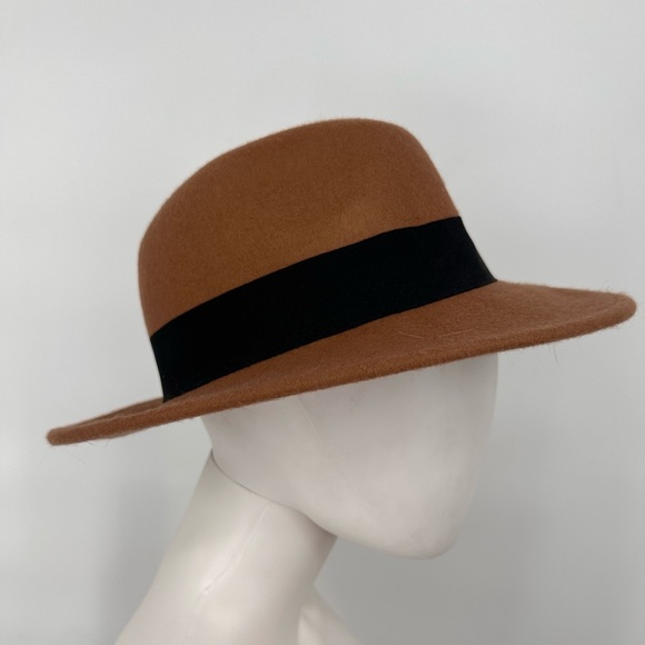 100% Wool Feather Detail Fedora - Picture 2 of 6